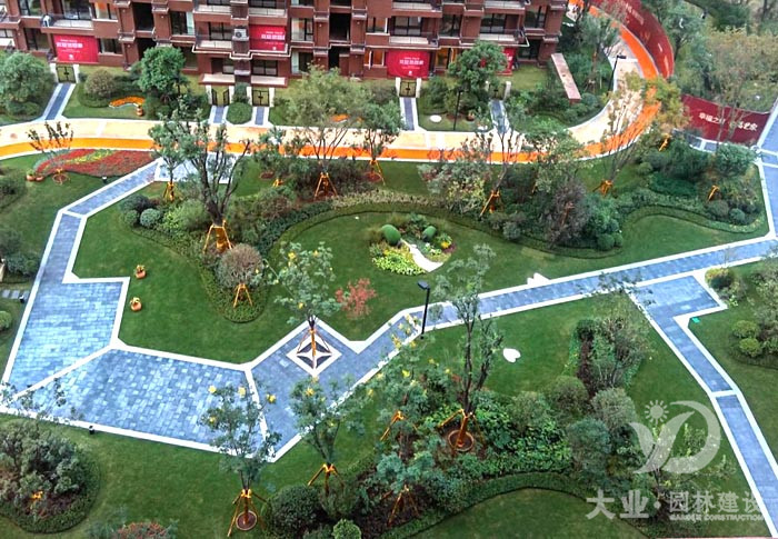 小區(qū)園林綠化養(yǎng)護(hù) 小區(qū)園林綠化養(yǎng)護(hù)